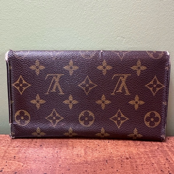 Louis Vuitton Porte Tresor Monogram Leather International Trifold Long wallet - Picture 3 of 15